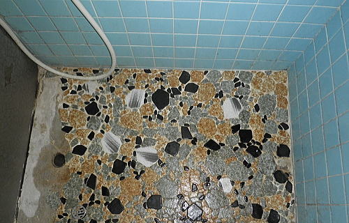 浴室床タイルリフォーム長崎県佐世保市ユウシード東洋株式会社施工前